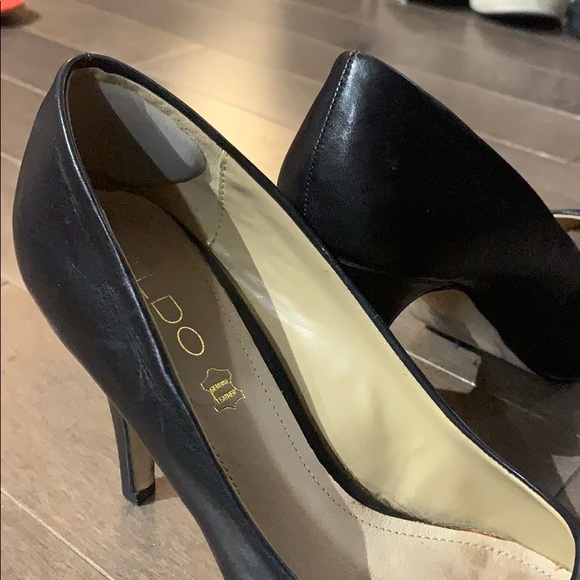 Classic black Aldo pumps - Picture 3 of 3